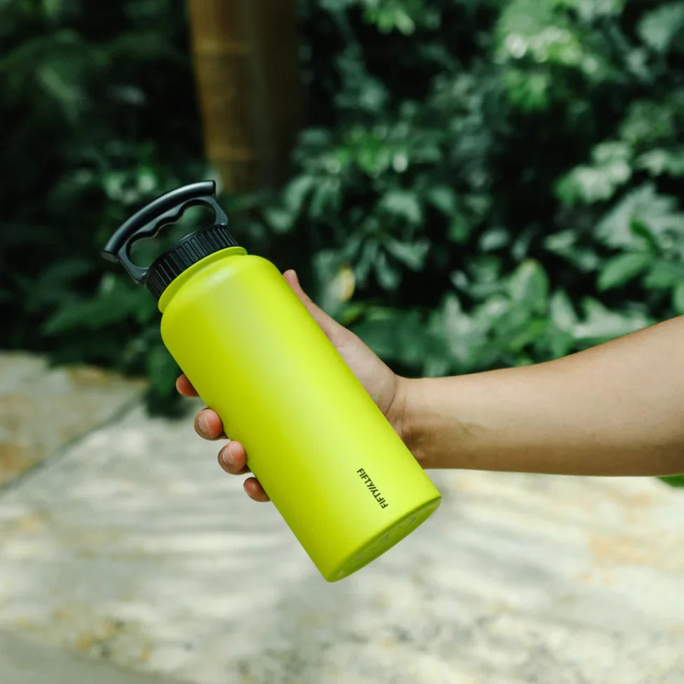 Fifty/Fifty 1L Bottle 3 Finger Lid - Lime Green - Tashqila Fifty/Fifty 1L Bottle 3 Finger Lid - Lime Green - Tashqila